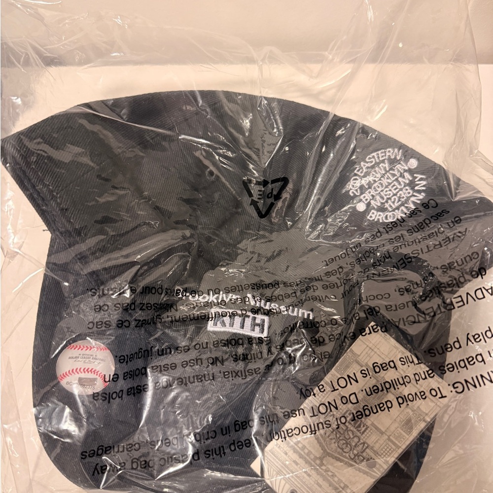 Kith Brooklyn Museum Cap - Black - Picture 7 of 9